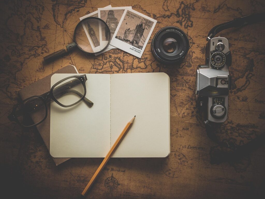 old, retro, antique, vintage, classic, photo, map, journey, note, travel, pen, business, vacation, view, paper, trip, world map, desk, camera, blank, notebook, write, wood, wooden, color, concept, wallet, tourism, table, book, world, watch, traveler, europe, notepad, page, glasses, planning, photocamera, style, desktop, holiday, details, closeup, brown business, brown book, brown laptop, brown books, brown travel, brown paper, brown writing, brown camera, brown map, brown table, brown glass, brown desk, brown company, brown watch, brown plan, brown glasses, brown retro, brown planning, brown note